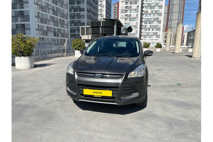 300.00TL PEŞİNAT 36 AY SENETLİ ÖDEME 2015 KUGA SUV OTOMATİK VTS