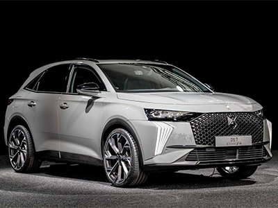 Makyajlı 2022 DS 7 Gösterimde